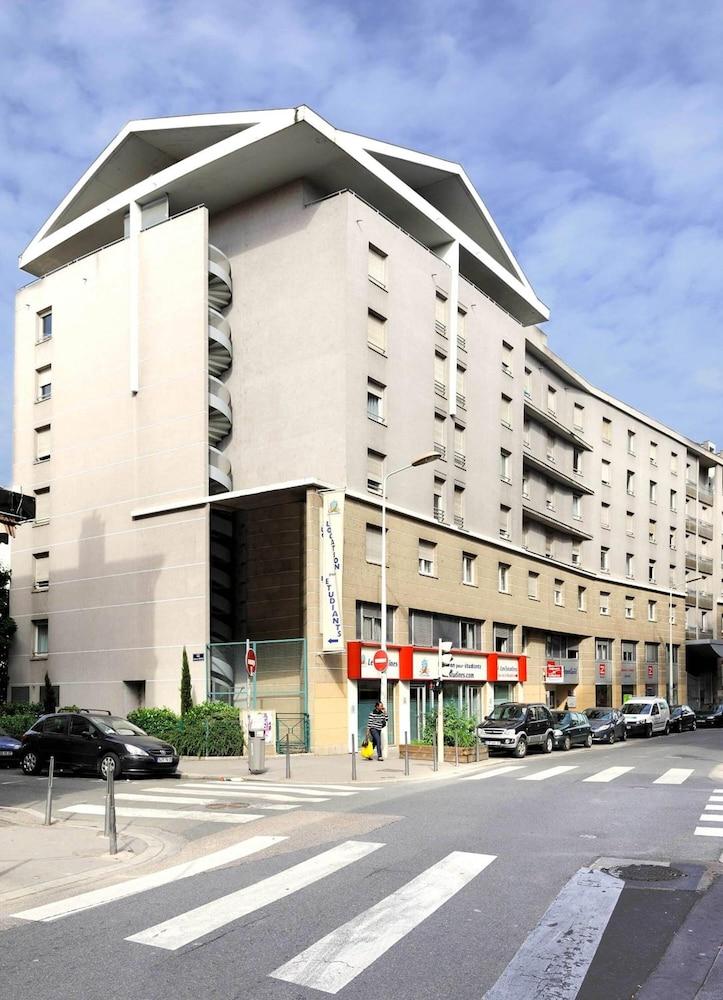 Sejours & Affaires Lyon Saxe-Gambetta Aparthotel Exterior photo